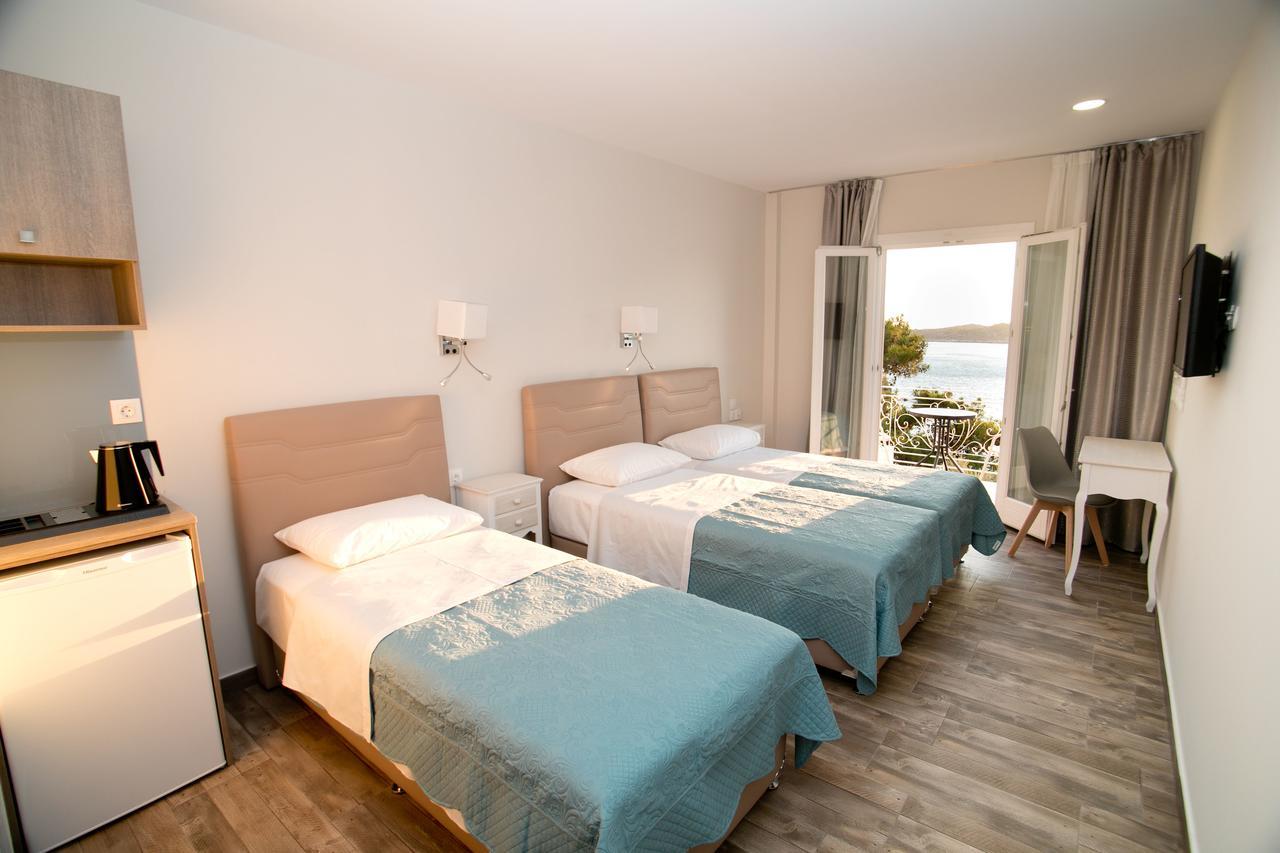 Hyperion Hotel Myrties 외부 사진