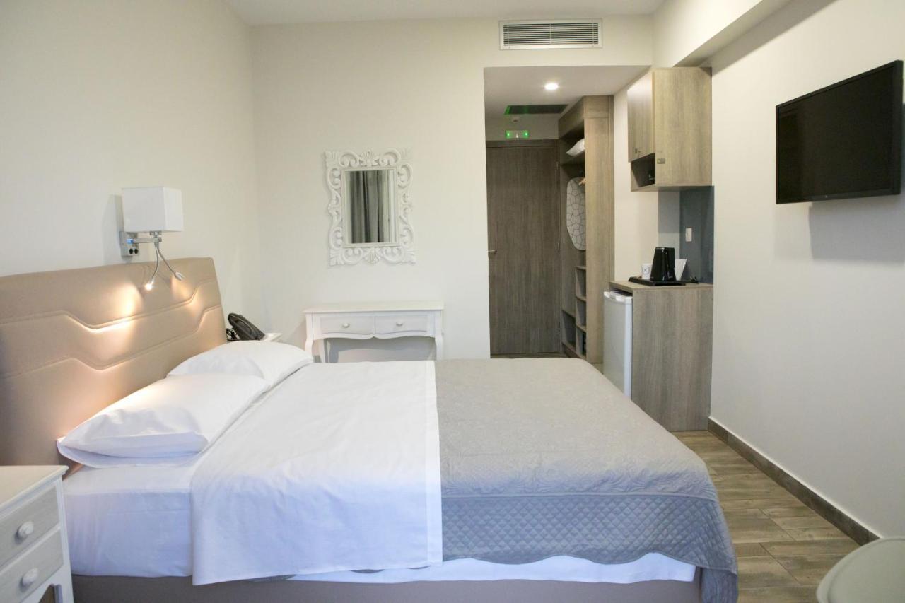 Hyperion Hotel Myrties 외부 사진