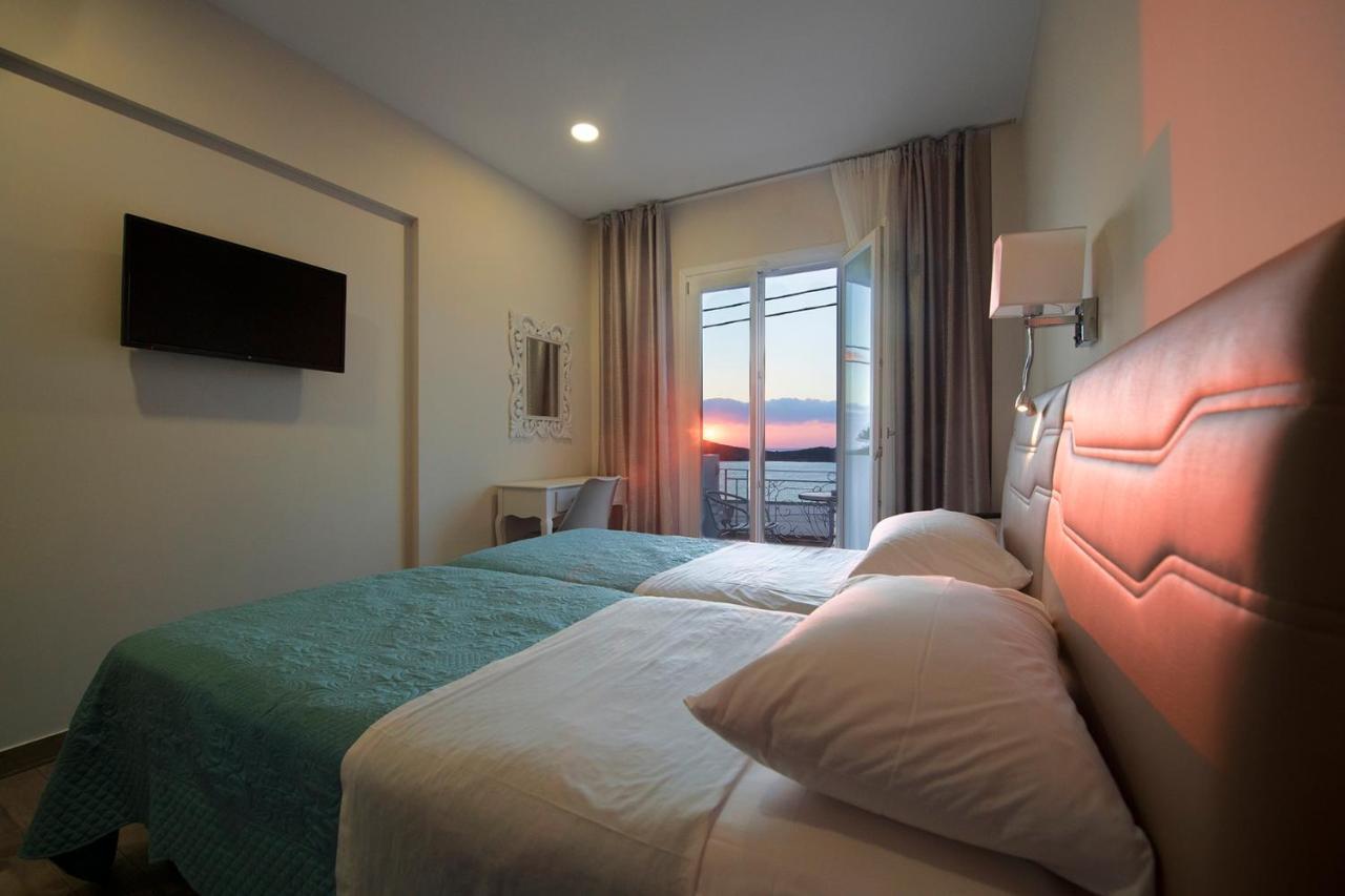 Hyperion Hotel Myrties 외부 사진